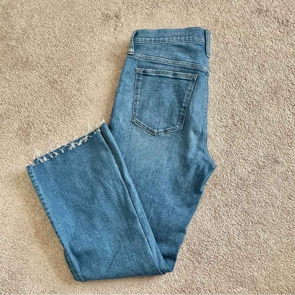 Madewell Mid Rise Kick Out Jean - Picture 7 of 15